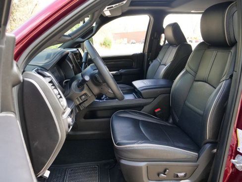 Used 2023 RAM 3500 Limited image 31