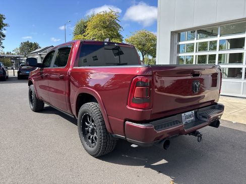 Used 2021 RAM 1500 Laramie AWD/4WD image 3