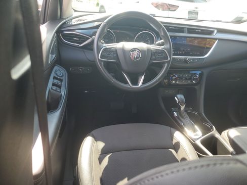 Used 2022 Buick Encore GX Select w/ Sport Touring Package FWD image 11