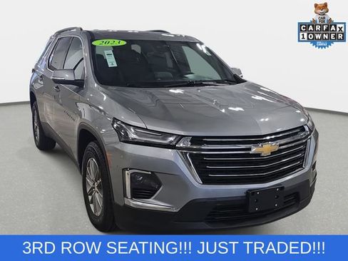 Used 2023 Chevrolet Traverse LT AWD/4WD image 3