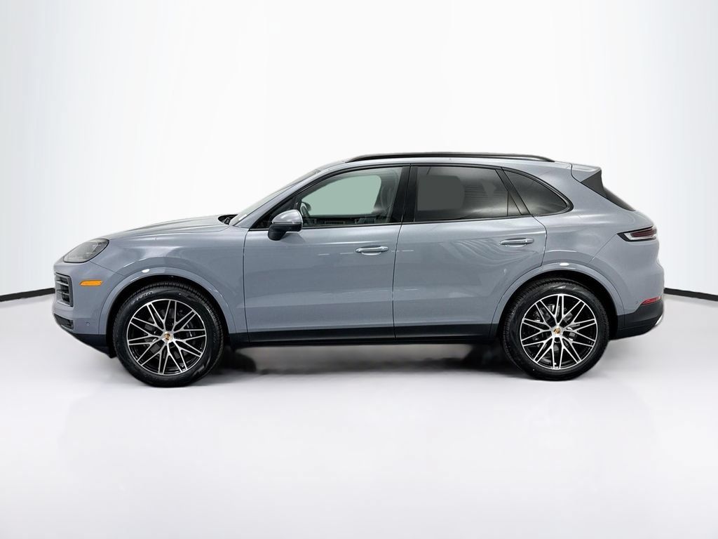 Used 2026 Porsche Cayenne AWD/4WD image 2