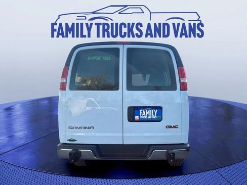 Used 2024 GMC Savana 2500 w/ Driver Convenience Package image 3