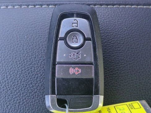 Used 2017 Ford Fusion S FWD image 28