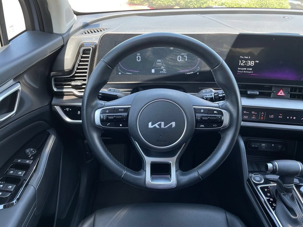 Certified 2025 Kia Sportage EX FWD image 14