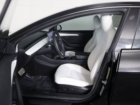 Used 2022 Tesla Model 3 Performance image 28