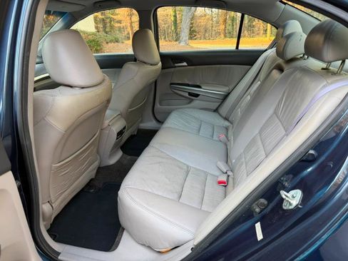 Used 2010 Honda Accord EX-L image 6