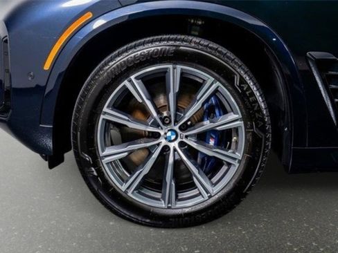 Used 2024 BMW X5 M60i w/ Climate Comfort Package image 20