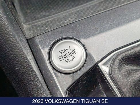 Used 2023 Volkswagen Tiguan SE AWD/4WD image 28