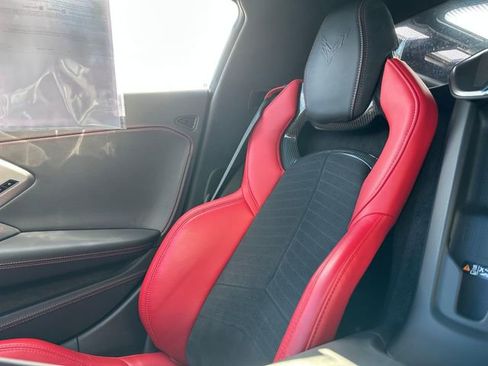 Used 2020 Chevrolet Corvette Stingray Premium Cpe w/ 3LT Preferred Equipment Group image 22