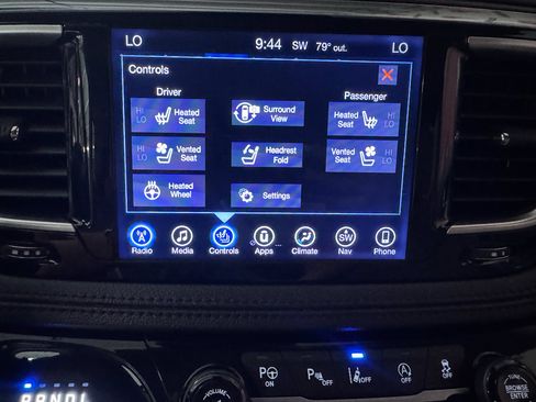 Used 2017 Chrysler Pacifica Limited FWD image 36