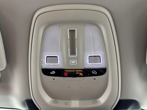 Used 2024 Volvo XC90 T8 Ultimate w/ Protection Package Premier image 35