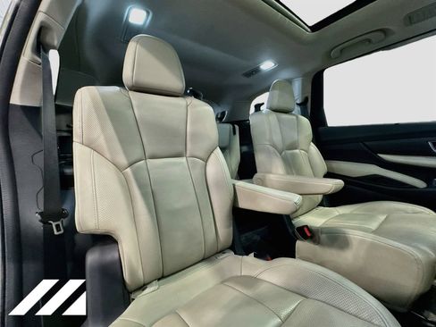 Used 2022 Subaru Ascent Limited w/ Technology Package AWD/4WD image 31