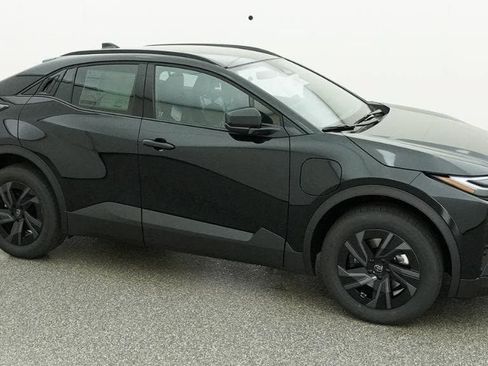 New 2026 Toyota C-HR AWD/4WD image 12