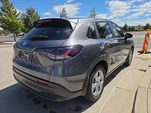 Used 2024 Honda HR-V LX image 4