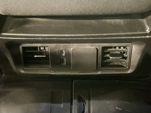 Used 2024 Chevrolet Silverado 1500 Custom AWD/4WD image 23