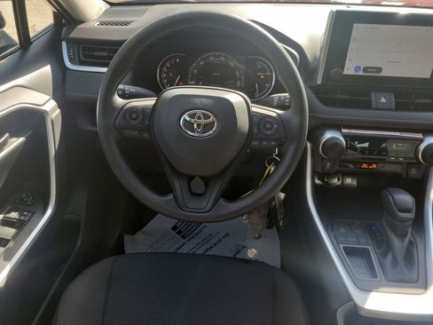Certified 2025 Toyota RAV4 LE image 19