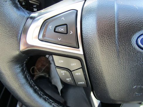 Used 2024 Ford Edge SEL w/ Convenience Package image 22