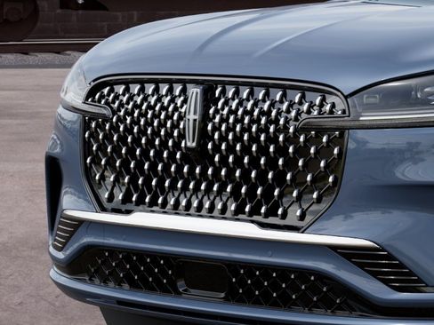 New 2027 Lincoln Aviator Black Label AWD/4WD image 17