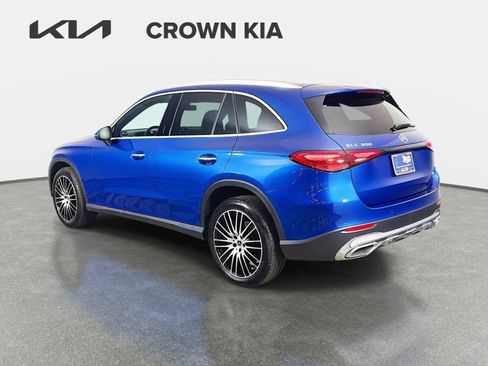 Used 2025 Mercedes-Benz GLC 300 image 8