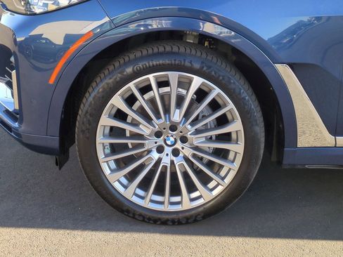 Used 2020 BMW X7 xDrive40i w/ Premium Package image 28
