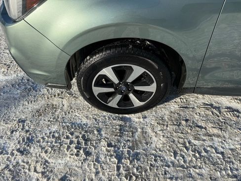 Used 2018 Subaru Forester 2.5i Premium image 41