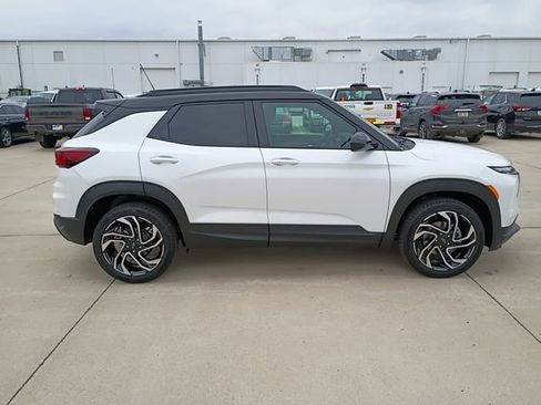 New 2026 Chevrolet TrailBlazer RS AWD/4WD image 15