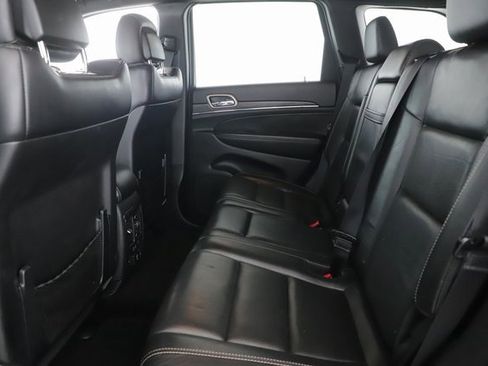 Used 2014 Jeep Grand Cherokee Limited w/ Luxury Group II image 30