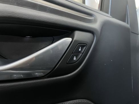 Used 2021 GMC Yukon Denali image 35