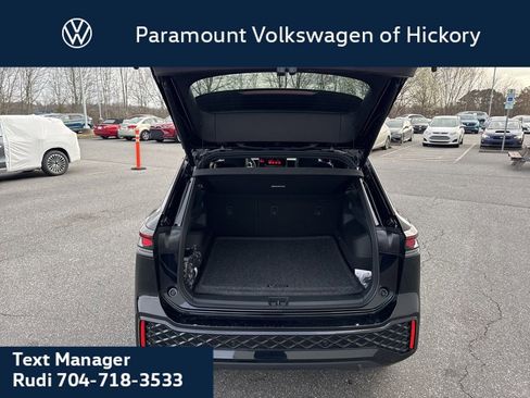 New 2026 Volkswagen Tiguan SEL R-Line image 12