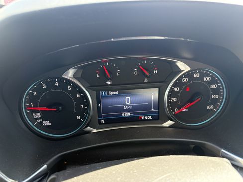Used 2023 Chevrolet Equinox LS w/ LS Convenience Package FWD image 10