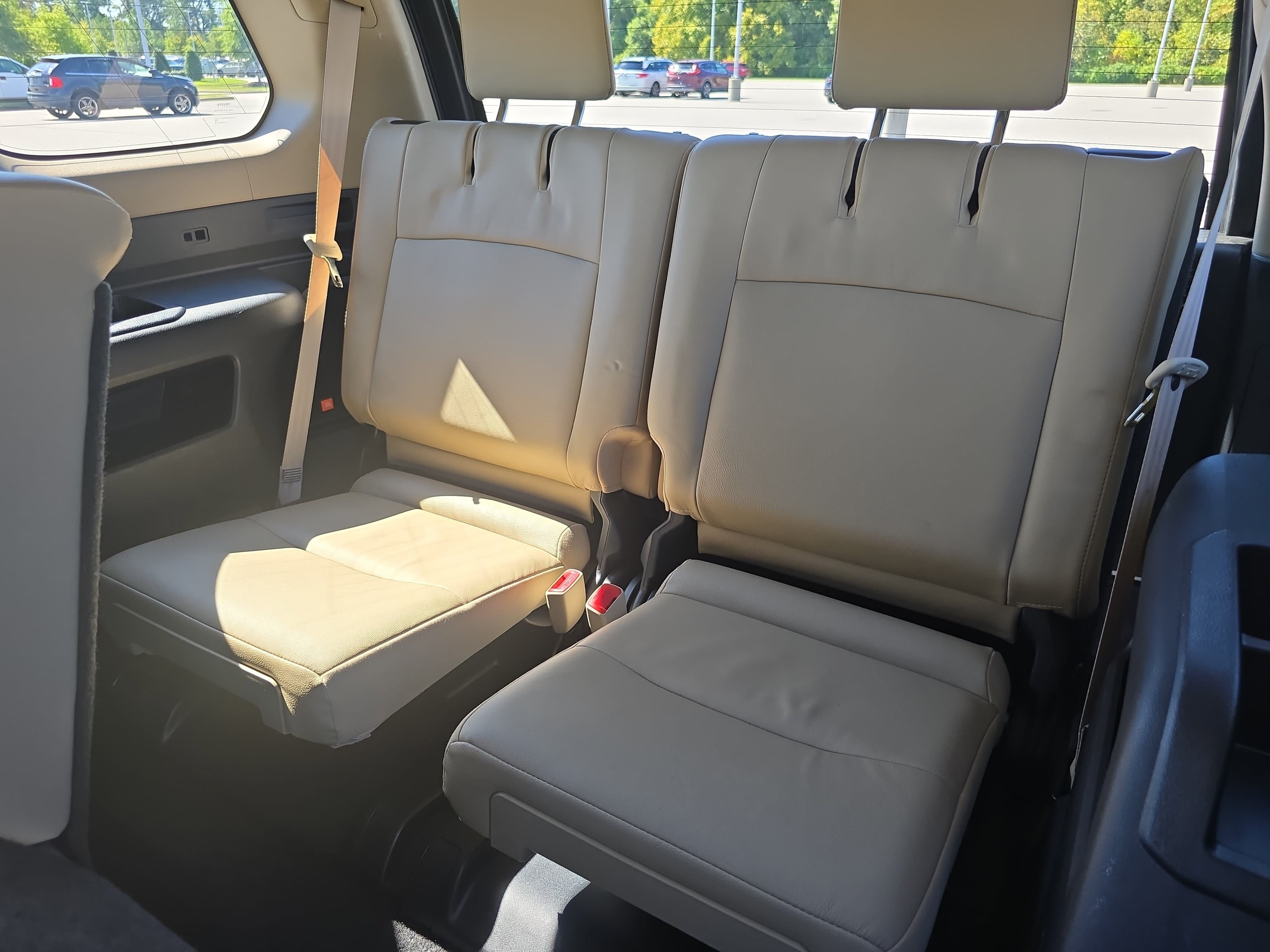 Used 2019 Toyota 4Runner Limited AWD/4WD image 12