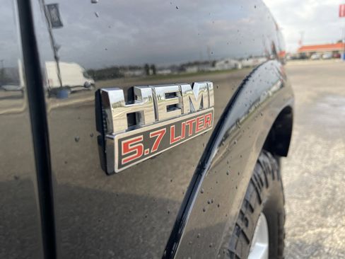 Used 2018 RAM 1500 Outdoorsman AWD/4WD image 26