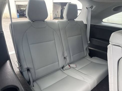 Used 2020 Acura MDX FWD w/ Technology Package image 12