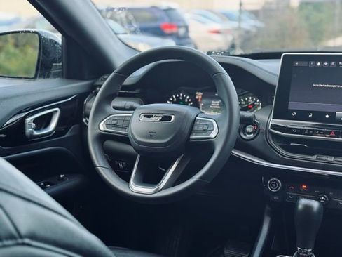 Certified 2024 Jeep Compass Trailhawk image 23