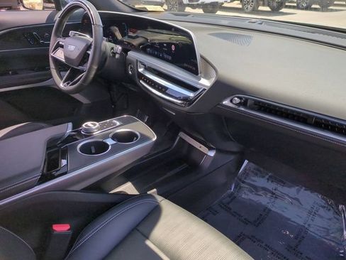 Certified 2024 Cadillac Lyriq Luxury RWD image 30