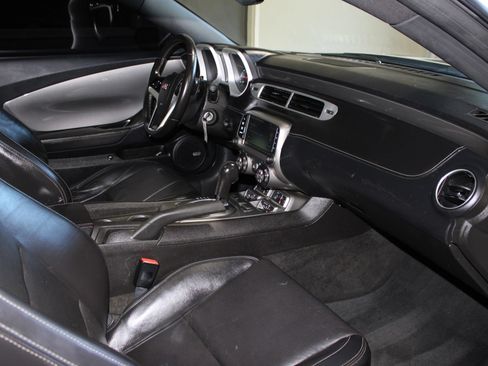Used 2015 Chevrolet Camaro LT w/ RS Package RWD image 31