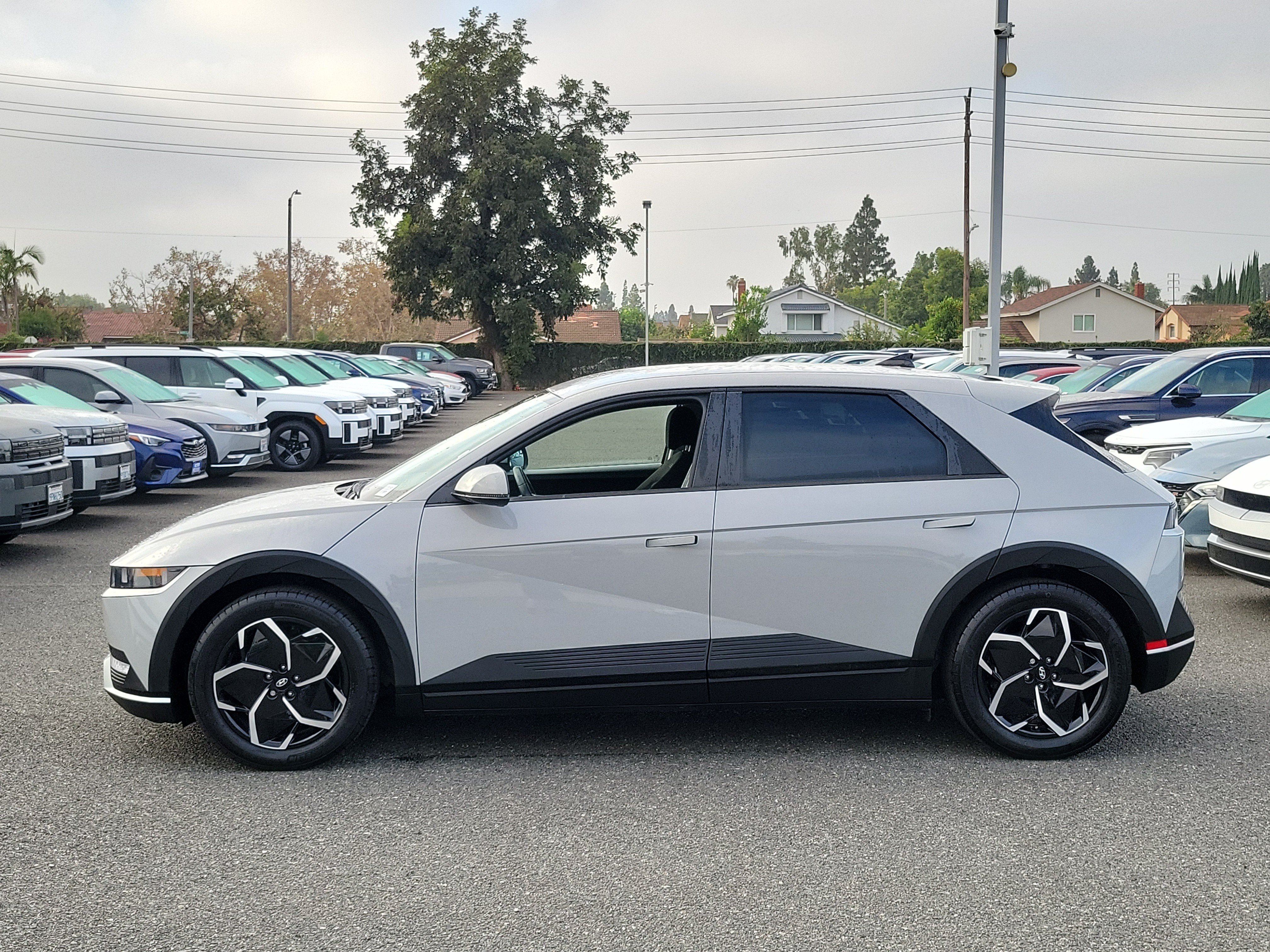 Certified 2024 Hyundai Ioniq 5 SEL RWD image 3