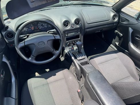 Used 1999 MAZDA MX-5 Miata RWD image 27