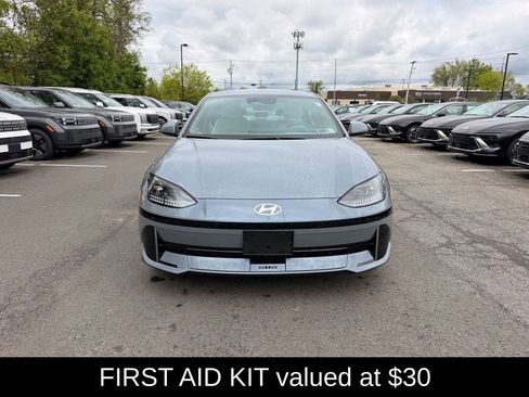Used 2024 Hyundai Ioniq 6 SEL AWD/4WD image 9