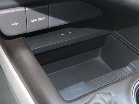 Used 2023 Toyota Camry XSE image 28