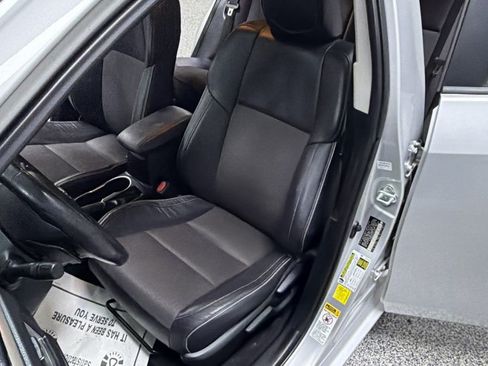 Used 2015 Toyota Corolla S FWD image 12