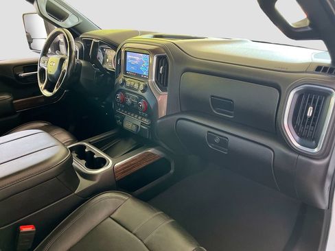 Used 2023 Chevrolet Silverado 3500 High Country w/ Technology Package AWD/4WD image 31