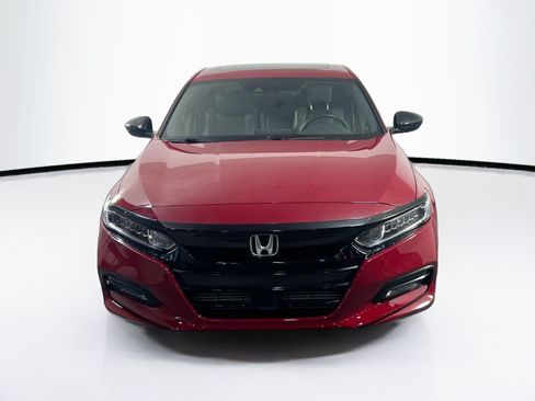 Used 2019 Honda Accord Sport image 2