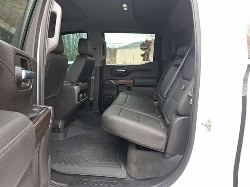 Used 2020 Chevrolet Silverado 1500 RST image 10