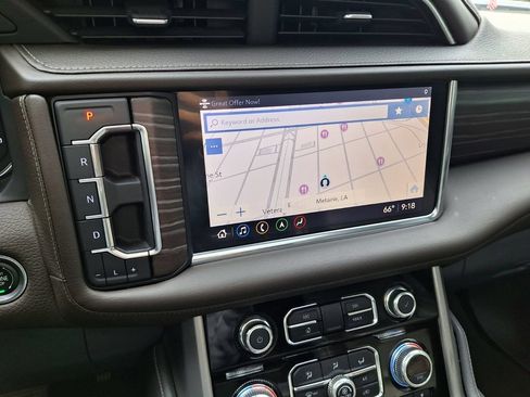 Used 2021 GMC Yukon XL Denali w/ Denali Premium Package RWD image 24