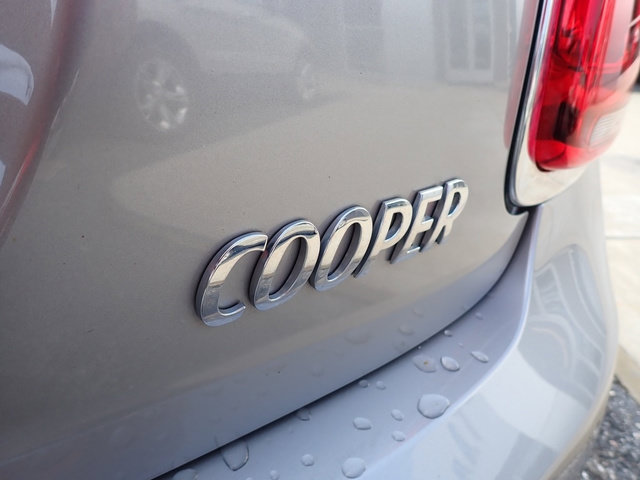 Used 2023 MINI Cooper Convertible FWD image 6