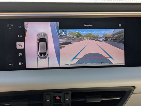 New 2024 Porsche Macan 4 Electric image 20