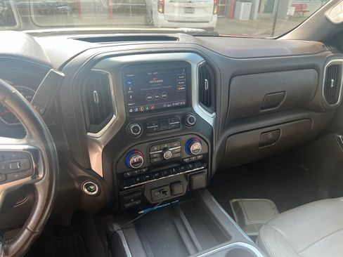 Used 2020 Chevrolet Silverado 2500 LTZ w/ LTZ Texas Edition AWD/4WD image 11