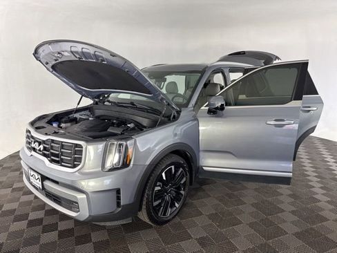 Used 2023 Kia Telluride SX Prestige image 12