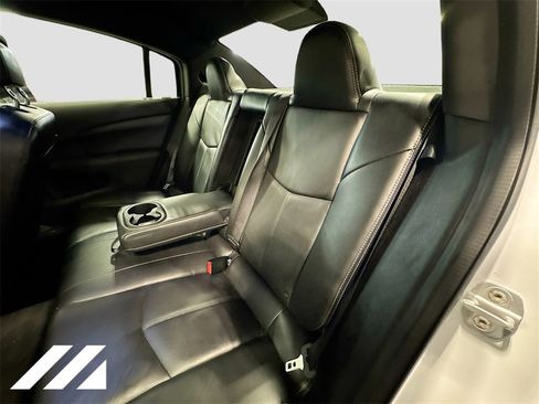 Used 2013 Chrysler 200 Limited image 23